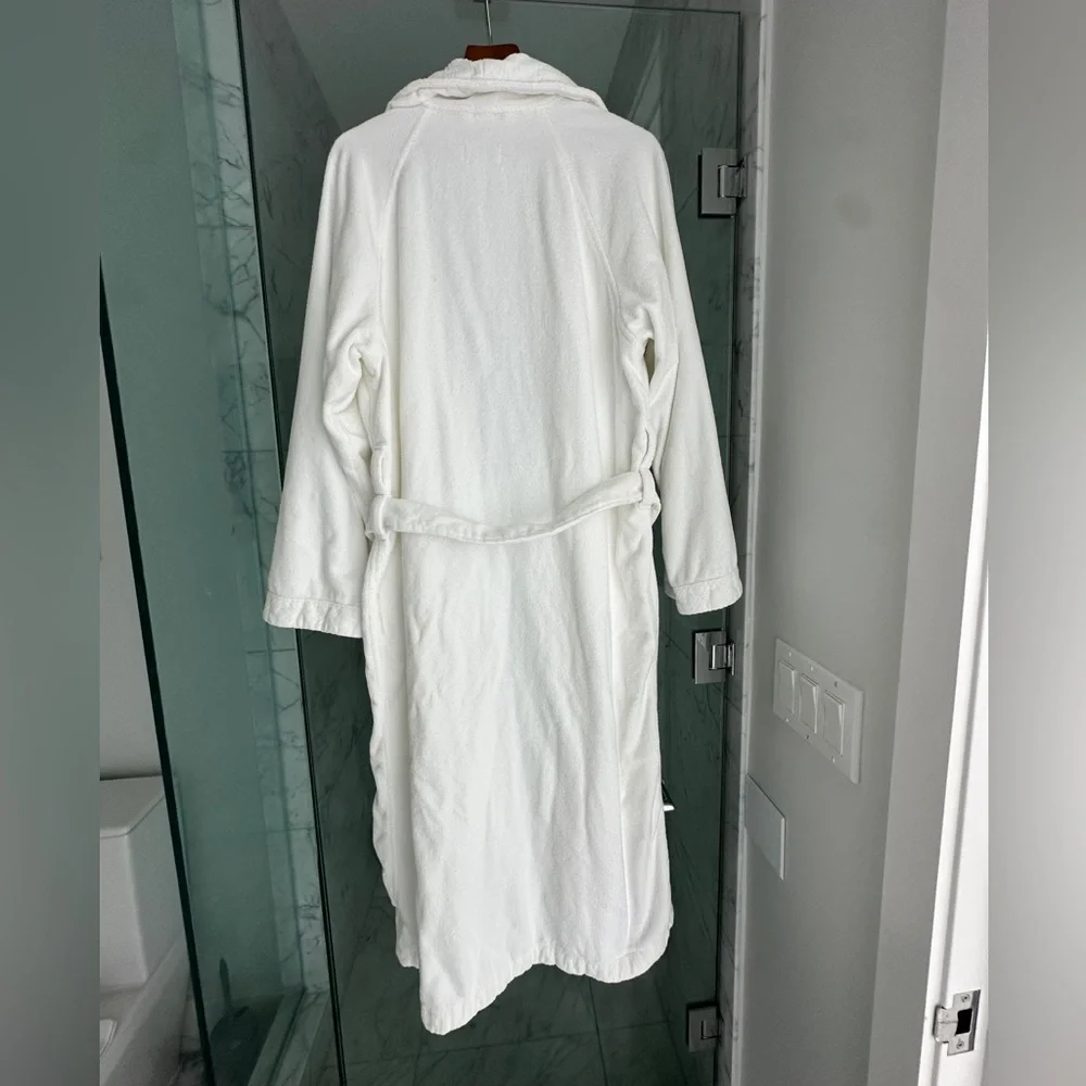 Frette 1860 For The St. Regis White Bathrobe Size XLarge - Picture 2 of 5